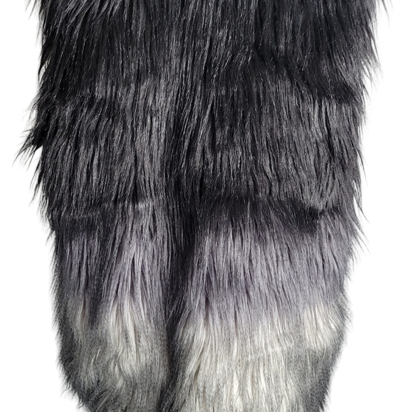 Gray Ombre Faux Fur Vest Size L - Picture 3 of 5